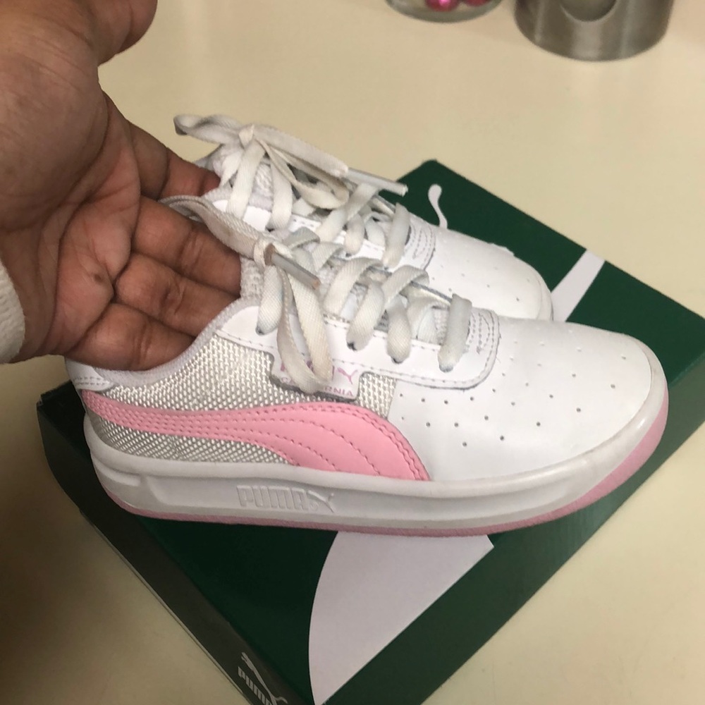 Puma sneakers